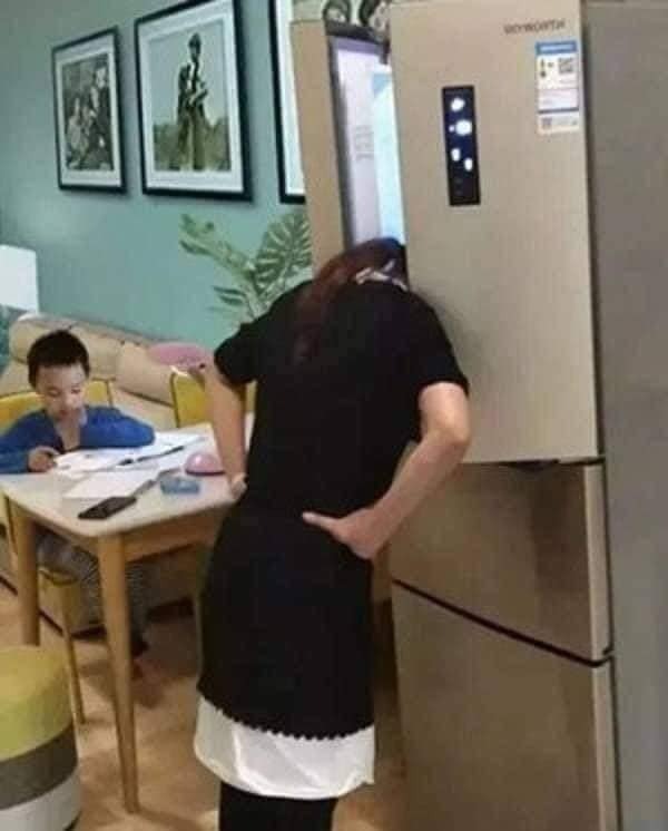 Chân dung các vị phụ huynh đã thấm nhuần chữ "Nhẫn":))) PHẢI THẬT BÌNH TĨNH KHI DẠY CON HỌC 😂