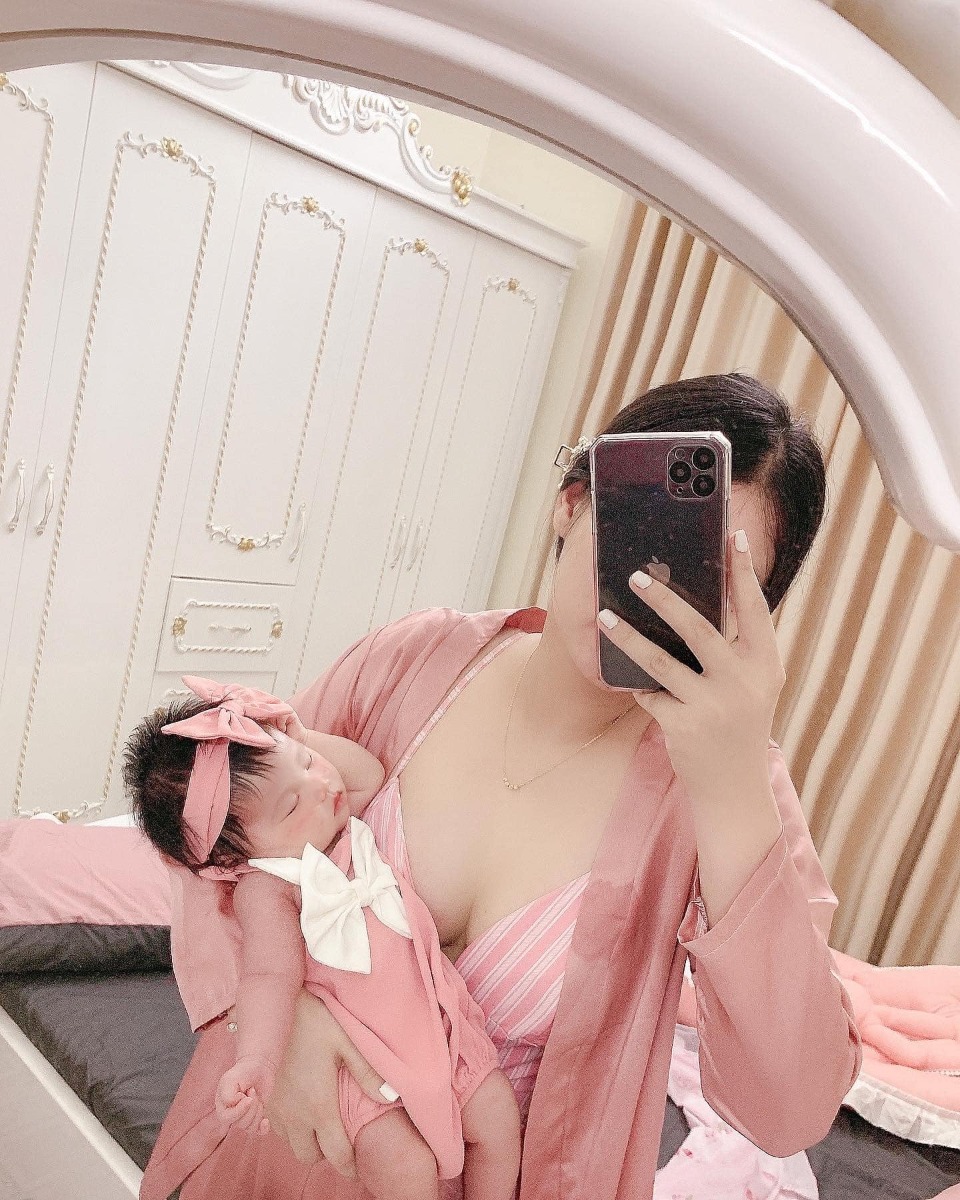 Cục cưng của mẹ mai là được 1 tháng rùi🤍