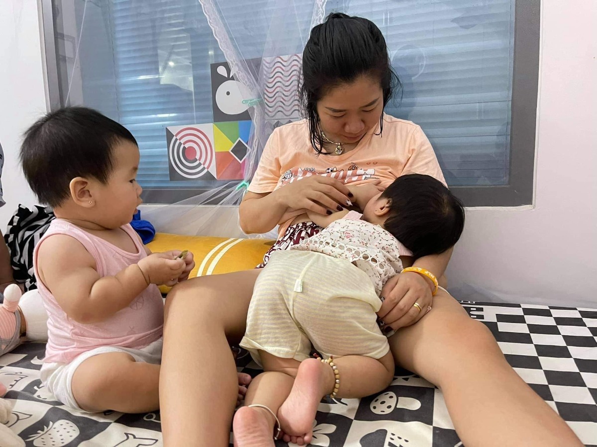 Vợ em, con em và cả cháu em.
10h đêm còn chưa tới lượt mình 🙄