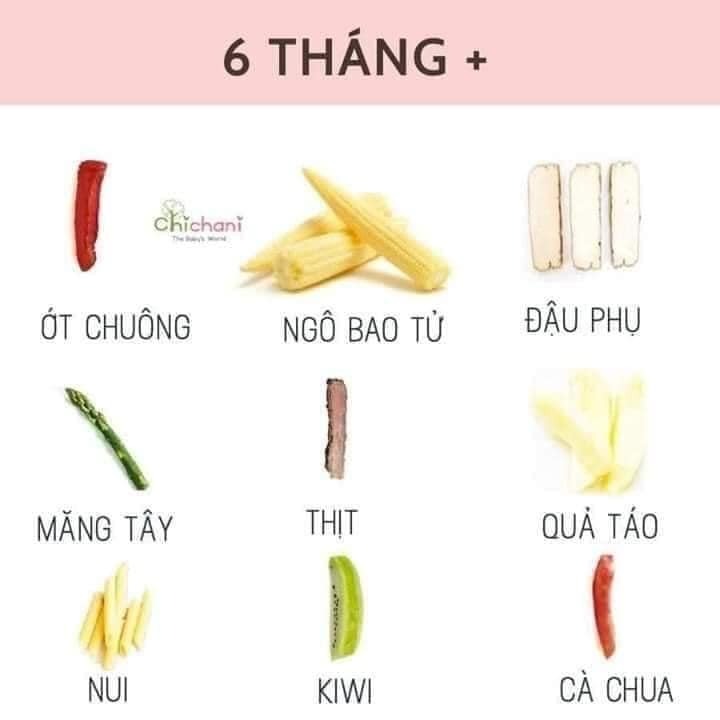 CÁCH CẮT THỨC ĂN CHO BÉ ĂN DẶM THEO PHƯƠNG PHÁP BLW

Trên App có rất nhiều công thức ăn dặm BLW để các mẹ vào xem và nấu cho bé nhé: https://mamibabi.com.vn/thuc-don-an-dam?type=5

👼 GIAI ĐOẠN 6M+ 👼

Ăn dặm BLW (Baby Lead Weaning) là cách bé tự cầm thức ăn, tự ăn khi bắt đầu ăn dặm. Đối với bé mới bắt đầu ăn dặm, dưới đây là hướng dẫn giúp bố mẹ đảm bảo rằng các loại thực phẩm bạn đưa cho bé đều an toàn, dễ ăn và phù hợp với bé.

✋ Vào khoảng 6 tháng tuổi, hầu hết các bạn nhỏ đều thích khám phá cảm giác, ngửi và nếm đồ ăn. Để chọn thực phẩm hoặc muốn lấy thứ gì đó trẻ thường sử dụng cả bàn tay.

✋ Để hỗ trợ phát triển kĩ năng ở giai đoạn này, bạn nên cắt thức ăn thành những que dài và mỏng (tham khảo hình bên dưới).

✋ Các loại thực phẩm có thể giới thiệu cho bé ở giai đoạn này: rau củ, trái cây, thịt, thịt gia cầm...

Nguồn ảnh: pinterest 
Nguồn st