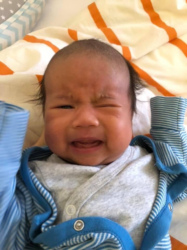 Nhà tôi ba đời công nhân viên chức, đến đời tôi được phong hàm giáo sư...chỉ vì quá tếu 😝🤣

Nguồn: mẹ Hà Dê