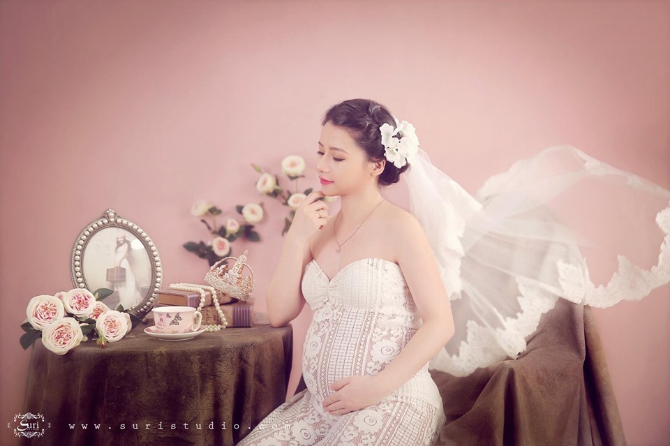 Ngắm ảnh bầu đi các mẹ, mẹ nào cũng thích chụp ảnh giống em ko?

Cre: Ảnh thuổng trên mạng
