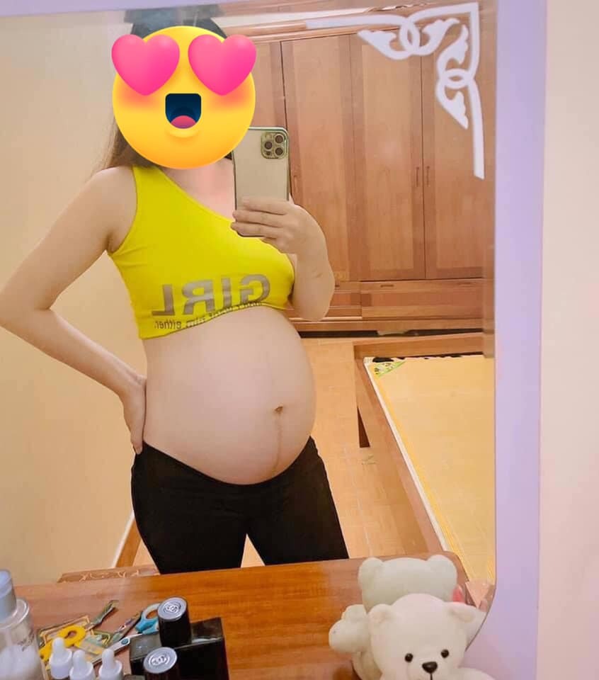 Chym chuẩn sịn không bay được rồi nha 😛
Em mới sa 32 tuần bé được 2,3 kg rồi a. Thử đường ok không sao . Tv em bé lên kg nhanh 1 tuần lên 400g liền . Mẹ lên 6 kg 
Nay thèm mỳ tôm sống ăn tí cho đỡ vật 😁
Cho các mẹ vía chym non nhà em nhé, mẹ nào cần kn thai giáo cmt e chia sẻ nhé
