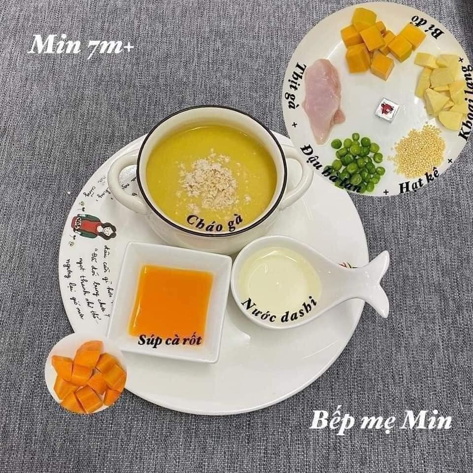 Gửi các mẹ một số công thức nấu cháo ngon bổ dưỡng cho con nhờ bổ sung thêm các hạt dinh dưỡng. 

Trên app còn nhiều công thức lắm, các mẹ xem tại đây: https://mamibabi.com.vn/thuc-don-an-dam?type=3

Các mẹ thay đổi cho bữa ăn của con thêm đa dạng phong phú nhé. 
HẠT HỮU CƠ ĂN DẶM CHO BÉ
🌰 Các loại hạt hữu cơ dùng để nấu cháo, soup, làm sữa hạt cho bé ăn dặm 🌰
👉 Mẹ nào có con đang trong độ tuổi ăn dặm mà bỏ qua các loại hạt này là một thiếu sót rất lớn đó.
💖 Mỗi loại hạt mang 1 sứ mệnh khác nhau, 1 công dụng khác nhau.
- Hạt diêm mạch ( hay còn gọi là hạt Quinoa ) - Markal
- Hạt kê vàng hữu cơ Markal
- Đậu Hà Lan hữu cơ Markal
- Đậu gà hữu cơ Markal
- Đậu lăng đỏ hữu cơ Markal
👉 Mẹ ngâm các loại hạt, đậu trước khi chế biến nhé :
- Đậu gà, đậu lăng đỏ, đậu Hà Lan cần ngâm 12 giờ trước khi chế biến
- Hạt kê vàng ngâm 8 giờ
- Hạt diêm mạch ( Quinoa ) ngâm 4 giờ
- hạt chia không cần ngâm trước.