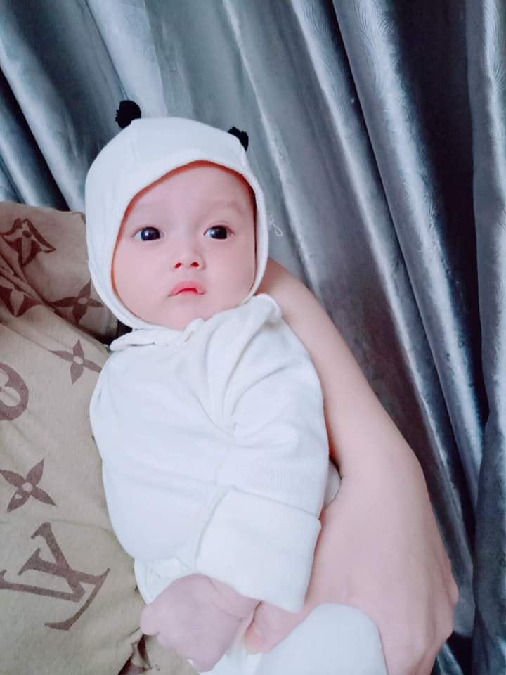 App hay ghê lun, cháu nghiện từ lúc còn trong bụng á, cảm ơn các bác các cô các chú ở Mamibabi ạ 🥰😍😍