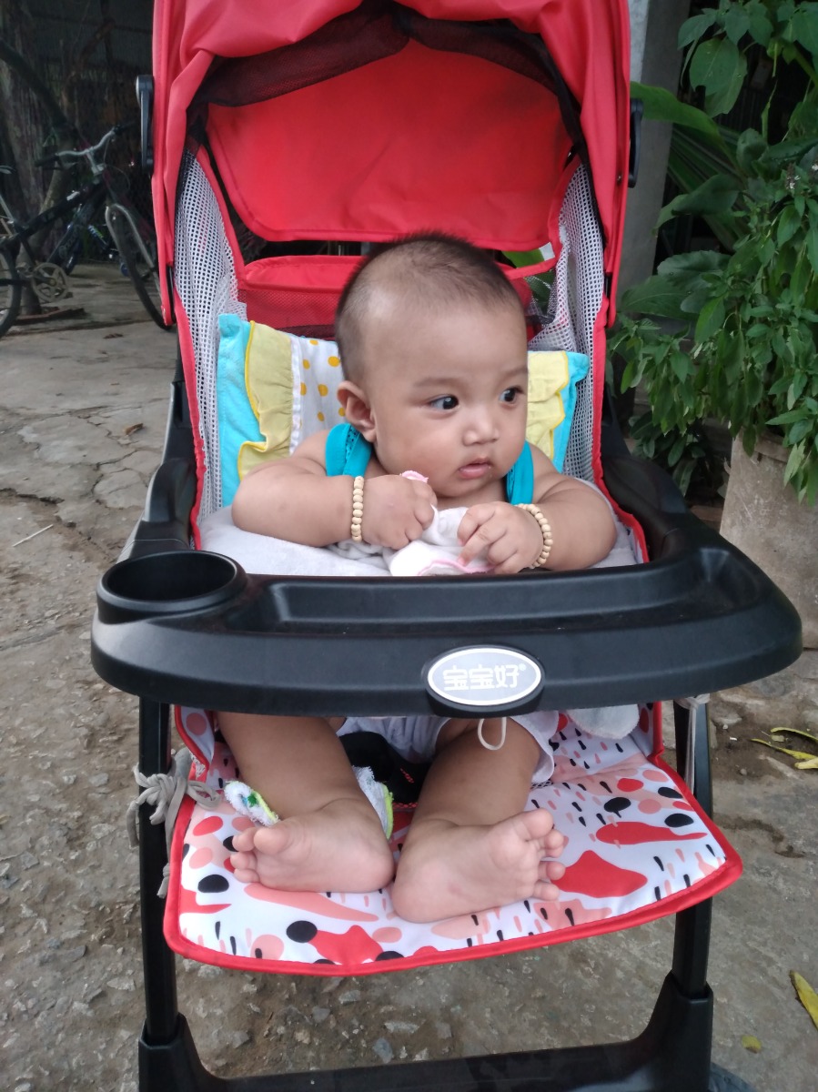 Trai e,, nay đuoc 4thang28ngay,,9kg1,cho be an dậm đuoc chua ạ