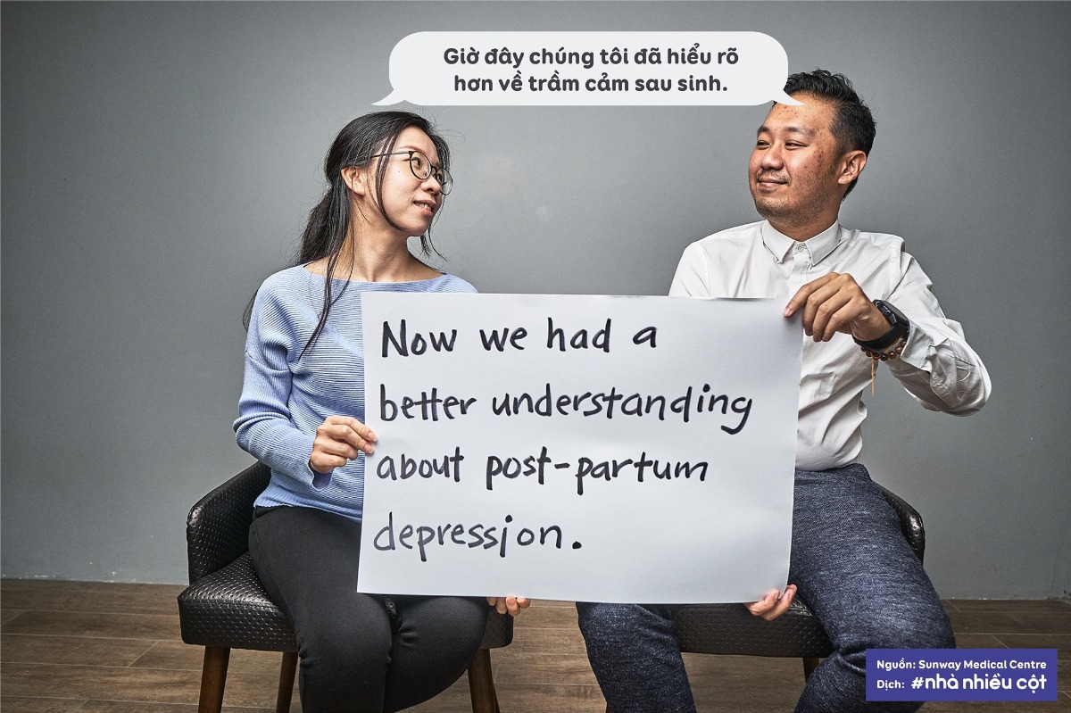 ÁP LỰC KHI CÓ CON

Khi một đứa trẻ được sinh ra, mọi người đều chúc phúc và ăn mừng. Người ta nói trở thành cha mẹ là một niềm hạnh phúc lớn, là cột mốc thiêng liêng đặc biệt trong cuộc đời mỗi người. Nhưng liệu có mấy ai nói về áp lực khi trở thành cha mẹ?

Nếu bạn và người bạn đời đã từng trải qua những trận khẩu chiến sau khi sinh con, các bạn không đơn độc. Càng được đặt vào nhiều mối quan hệ ràng buộc, chúng ta càng dễ cảm thấy quá tải bởi những trách nhiệm đi kèm. Hơn nữa, thật không dễ dàng gì khi đặt mình vào vị trí của người khác để hiểu cảm giác của đối phương. Nhất là khi chính bạn cũng đang cảm thấy áp lực bởi những trọng trách phải gồng gánh trên vai.

“Đó không phải là trò chơi đổ lỗi cho đối phương”

“Đó là về những áp lực khi chúng tôi trở thành cha mẹ”

Cùng nhau nói ra những khó khăn, cùng nhau chia sẻ cảm xúc và suy nghĩ có lẽ chính là bước đầu tiên để các cặp đôi có thể bắt đầu lắng nghe, thấu hiểu lẫn nhau. Có thấu hiểu ta mới biết thương nhau hơn, thông cảm được cho nhau.