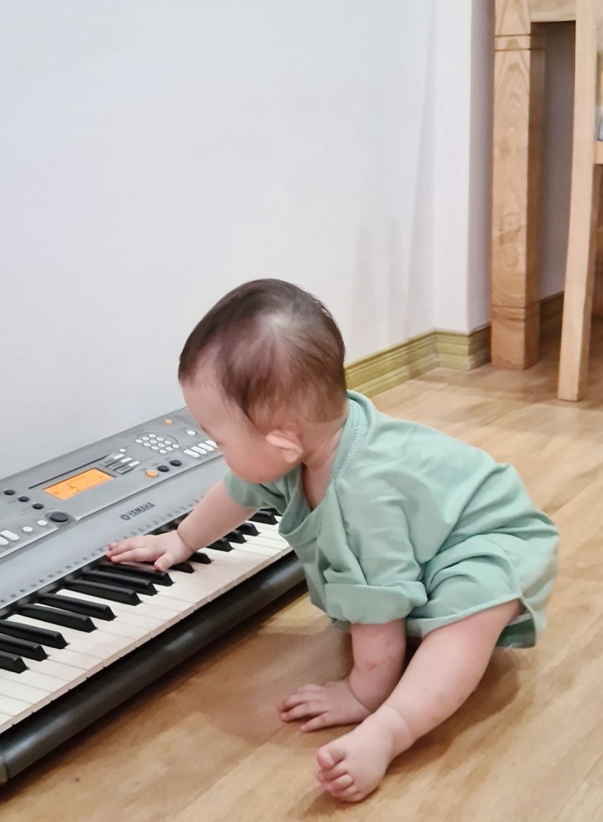 Sắp thành nhạc sĩ đc rồi các bác ơi 🤣🤣