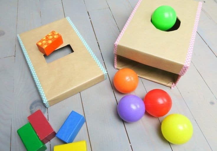 Trò chơi cho em bé dưới 1,5 tuổi. Cả nhà tham khảo nhé