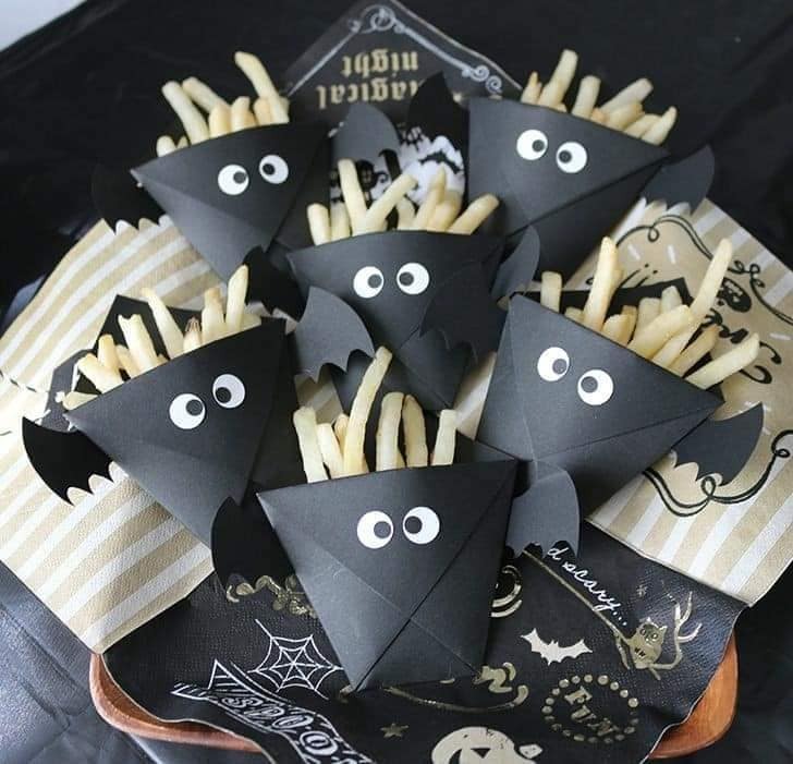Lại một mùa Hallowen tới. Chúng mình cùng tham khảo hoạt động mùa Hallowen nhé