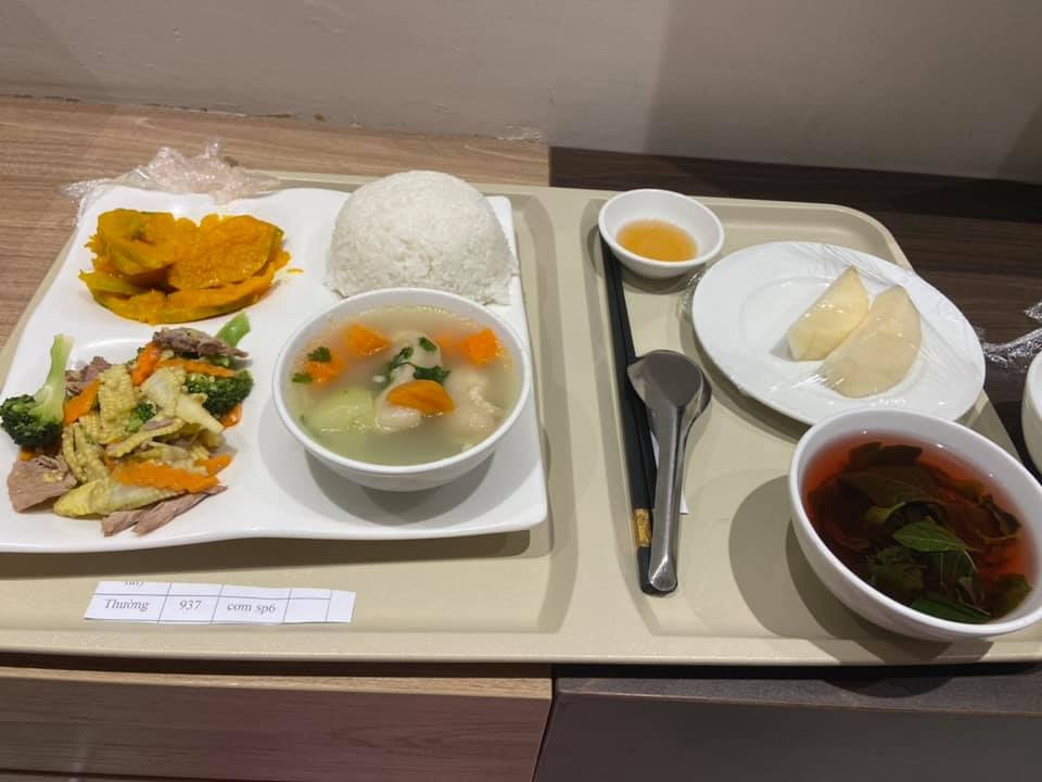 Review sinh bệnh viện Phương Đông
Thế là nhà cháu hết nhiệm vụ rùi ạ
Tên con là ❤️bé bơ❤️ thảo my❤️
Sn 27/10/2021 nặng 3.3kg nói chung tất cả dịch vụ từ a-z đều ok từ phục vụ cho đến y tá bs đều ok ạ
Các mom an tâm đẻ ở đây nha chúc các mom thai kỳ khoẻ mạnh vượt cạn thành công☺️