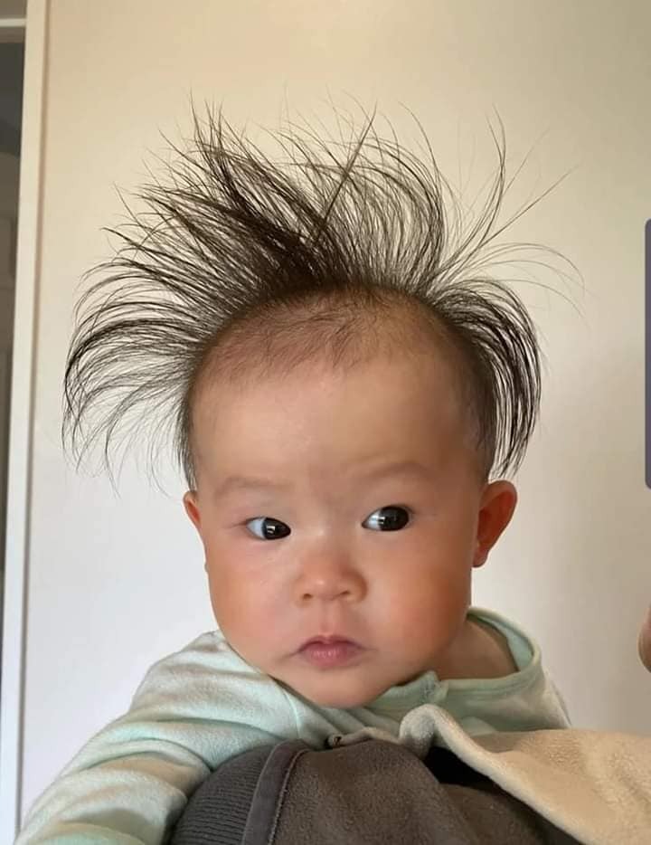 Như 2 giọt nước ý ạ 😅