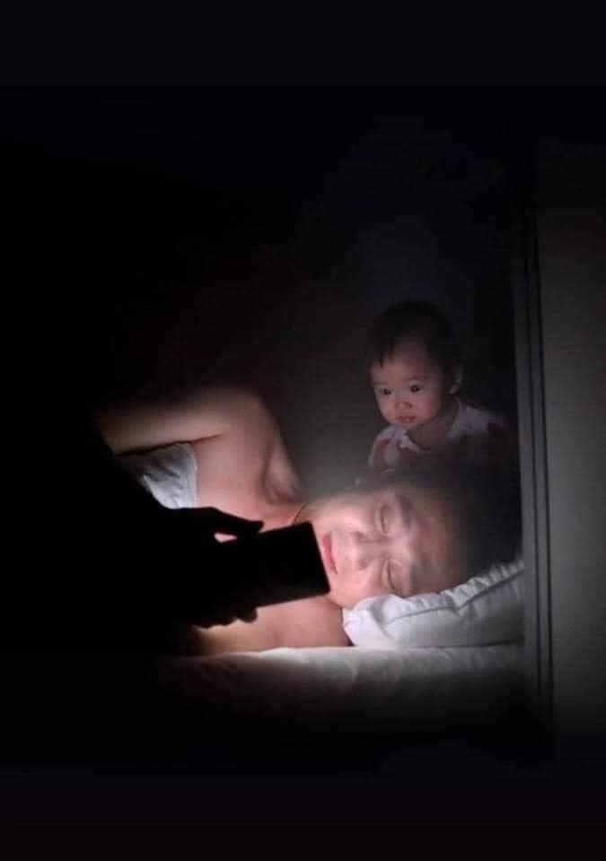 Chồng tôi tự tin rằng đã ru con ngủ say🤦‍♀️🤦‍♀️