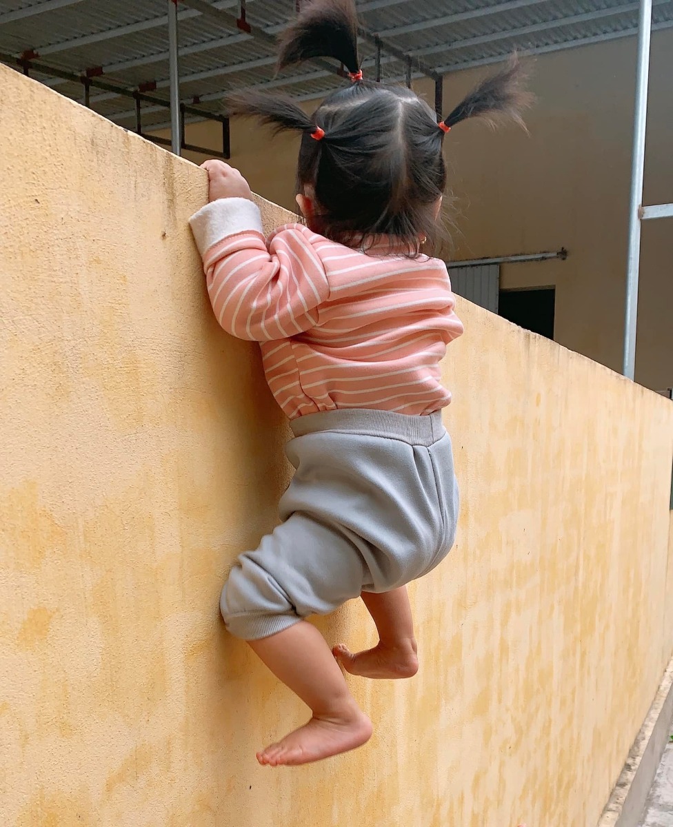 Đẻ con gái thuỳ mị nết na ạ 😂