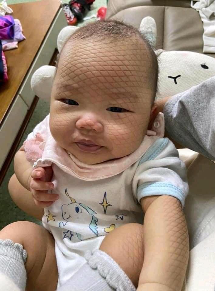 Mẹ biết con ngủ ngon như thế nào rồi đấy 😚
Cre: Nene Neko