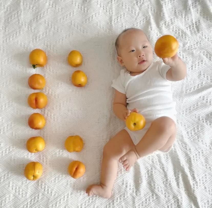 Hành trình 12 tháng tuổi của em bé😍 cưng xỉu luôn  nèee