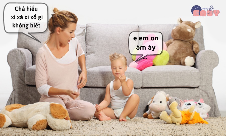 5 SAI LẦM KHIẾN CON CHẬM NÓI

"Con em năm nay đã 3 tuổi rồi mà cứ xì xà xì xồ chẳng nói được từ nào sõi hẳn cả. Cả nhà cứ bảo tại em cho ăn dặm muộn, phải ăn từ 3 - 4 tháng mới cứng cáp, mới nhanh biết nói..."

“ Con em 5 tuổi rồi mà nói ngọng kinh khủng, đi học cô giáo luyện cho mãi mà vẫn cứ ngọng”.

Nếu các mẹ có con chậm nói, nói ngọng (không bàn đến yếu tố di truyền, bệnh lý) thì hãy đọc bài viết này để xem mình có đang mắc sai lầm nào sau đây không.

Sai lầm 1: Nói ngọng cho dễ thương

Nhiều bạn thấy con nói ngọng dễ thương nhưng thay vì chỉnh cho con lại nói theo con luôn. Ví dụ như xin gái, đánh yêu chế ,mẹ ""xương"" lắm, hay là ăn ""tơm né"" ăn quả ""tuối"" né, ton iu của mẹ,... Nếu bố mẹ nói như vậy thì rất khó cho con bắt được những âm thanh chuẩn, khiến con khó nói được tròn vãnh rõ chữ về sau.

Sai lầm 2: Đáp ứng con quá nhanh

khi mà con chưa kịp nói ra nhu cầu của mình, mới chỉ chỉ tay hay là e e mà ông bà, bố mẹ đã vội đáp ứng thì sẽ khiến cho con không hểu được vai trò của ngôn ngữ đó là nói ra mong muốn và nhu cầu của mình. Vậy con sẽ nghĩ rằng cần gì phải nói nữa nhỉ.

Sai lầm 3: Dạy con nói ""ạ"" mọi lúc mọi nơi

Khi gặp người lớn cũng nói con ạ đi, hay khi con muốn, xin gì đó cũng nói con ạ đi. Thay vào đó bố mẹ hãy dạy con nói chỉn chu cả câu như là "" con chào ông ạ, con chào bà ạ, rồi con xin bà ạ. Có thể con còn nhỏ con chưa nói được nhiều, nhưng cách dạy như vậy sẽ giúp con sớm nói được chỉn chu cả câu thay vì chỉ ạ ạ ạ.

Sai lầm thứ 4: Nghĩ rằng trẻ con biết gì mà dạy

Con không biết nên chúng ta mới càng phải dạy chứ. Hãy nói chuyện, đọc sách và tương tác với con thật nhiều, để con có được ngôn ngữ đầu vào và dần dần con sẽ bật ra được tiếng nói đầu tiên.

Sai lầm thứ 5: Hỏi con quá nhiều

Nhiều bạn nôn nóng trong quá trình dạy con khi con bắt đầu nói được vài từ, thì bố mẹ thường hay kiểm tra, hỏi xem con có biết không, có nói được không. Cách làm như vậy vô tình tạo áp lực lên em bé, khi con không nói được vô tình khiến con tự ti và hạn chế việc giao tiếp.

📌Việc ăn thô đóng vai trò cực kỳ quan trọng trong phát triển ngôn ngữ của trẻ. Nếu bạn nào trên 1 tuổi vẫn còn ăn cháo, ăn thô không tốt thì cơ hàm, cơ lưỡi, môi không linh hoạt dẫn đến chậm phát triển ngôn ngữ.

Nên ăn dặm không chỉ là chuyện của ăn. Ăn dặm quan trọng lắm đấy các bố mẹ ạ.