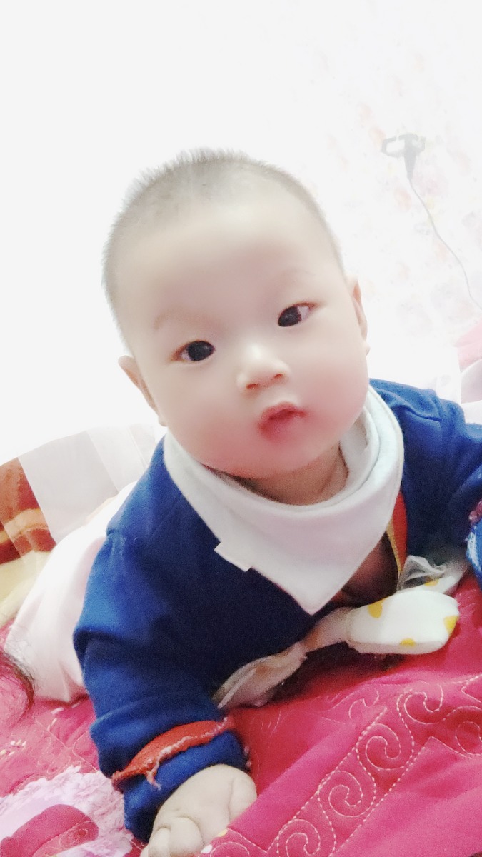 Cho e hỏi với giấc ngủ ăn của ban ngày cần mấy tiếng ạ bé nhà e 4m7d nặng 8.7 kg r ạ mà e thấy bé ti mẹ xong là ngủ e sợ bé cứ ti mẹ mới ngủ ấy ạ!