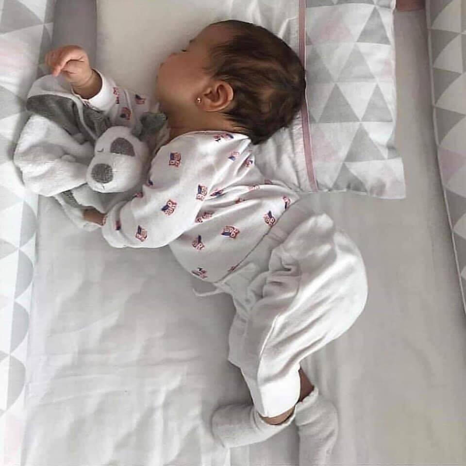 Cái tướng ngủ trông "ghét ghê" ấyyyy😍
