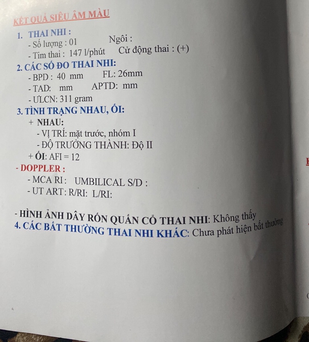 Thai e 18,5 tuần,nhau bám mặt trước,thuộc nhóm 1,tăng trưởng 2. Vậy có ảnh hưởng nhiều đến bé k ạ