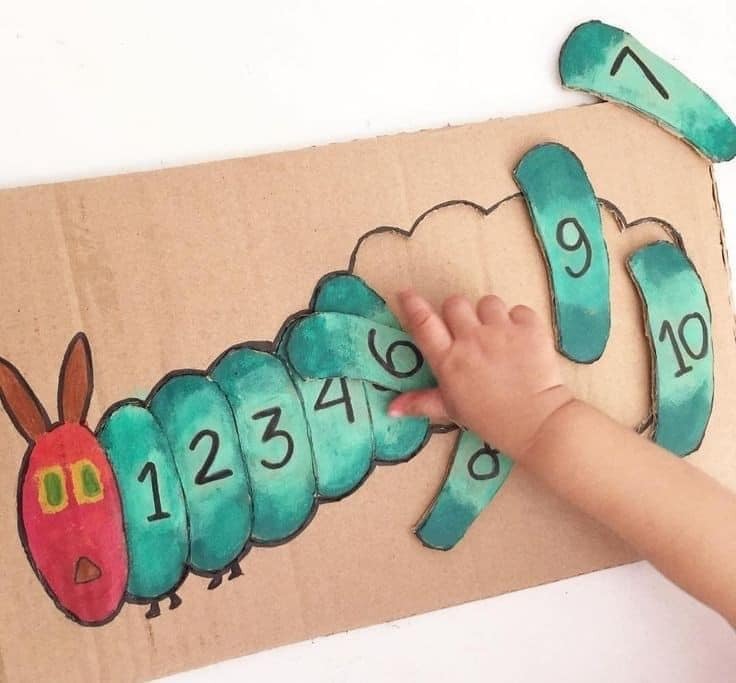 Các ý tưởng sáng tạo từ bìa carton. Các mẹ có thể tham khảo chơi cùng con.
Nguồn: sưu tầm