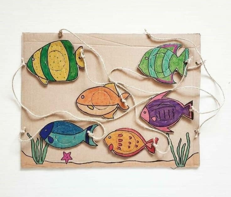Các ý tưởng sáng tạo từ bìa carton. Các mẹ có thể tham khảo chơi cùng con.
Nguồn: sưu tầm