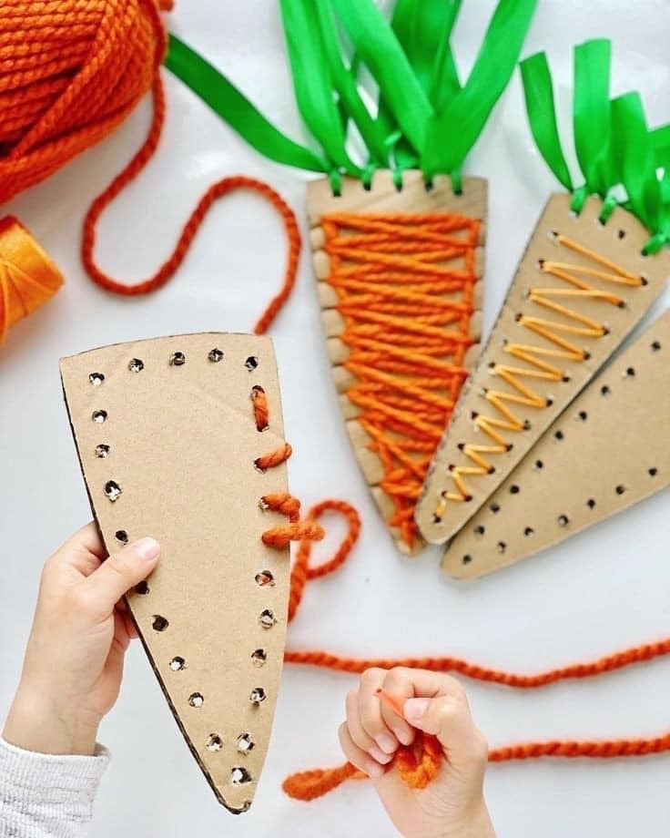 Các ý tưởng sáng tạo từ bìa carton. Các mẹ có thể tham khảo chơi cùng con.
Nguồn: sưu tầm