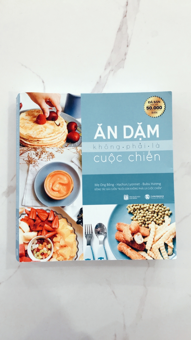 Review 2 cuốn sách hot nhất về phương pháp ăn dặm bé chỉ huy