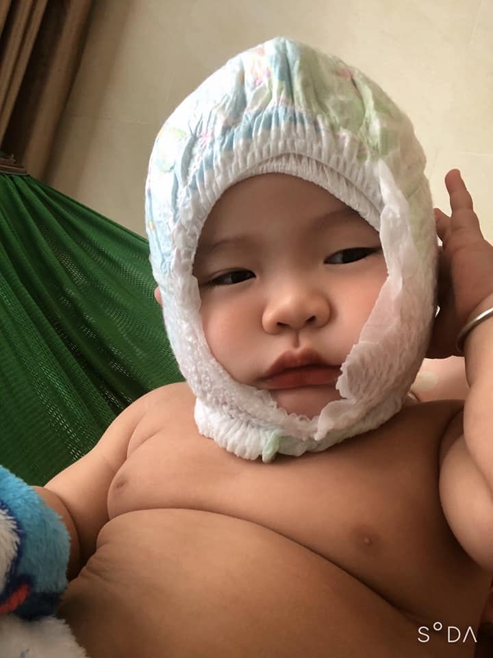 Chưa đủ trưởng thành mà tự dưng phải làm mẹ! 😂