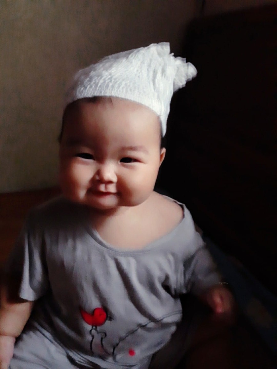 Chưa đủ trưởng thành mà tự dưng phải làm mẹ! 😂