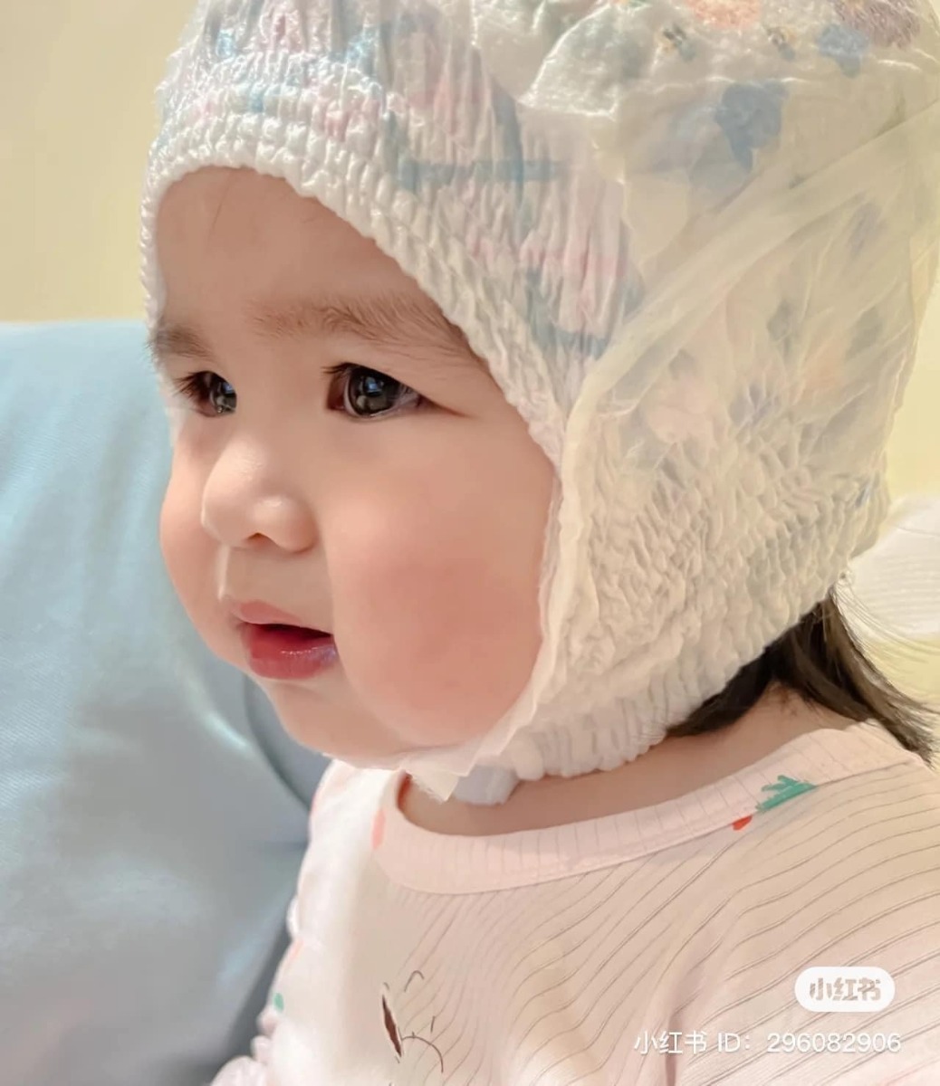 Chưa đủ trưởng thành mà tự dưng phải làm mẹ! 😂