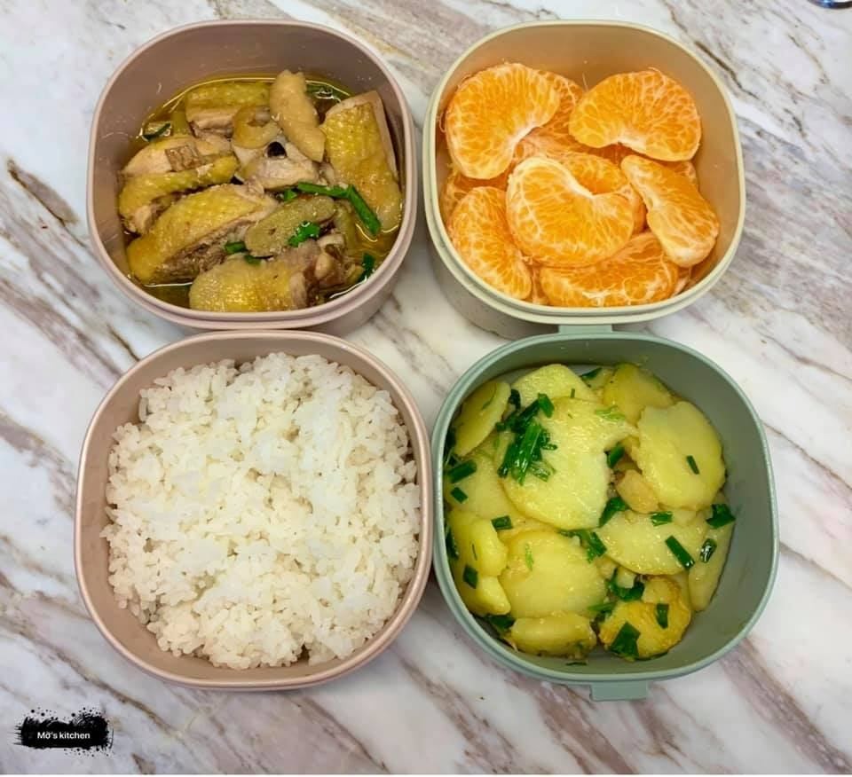 GỢI Ý 20+ HỘP CƠM MANG ĐI LÀM DÀNH CHO LƯƠNG 5TR/THÁNG

Tháng mới quyết tâm không tiêu xài hoang phí, sáng dậy sớm nấu cơm đem đi làm để tiết kiệm, tối về bạn rủ đi ăn lẩu bay ngay 500k 🙂 

Fr: Thao Vy