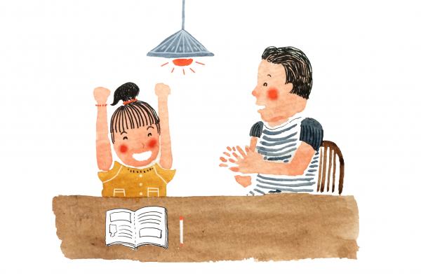 Bốn loại cha mẹ vị kỷ và ảnh hưởng đến con cái

Nếu trẻ lớn lên trong một gia đình có cha mẹ vị kỷ (egocentric), thì khi trưởng thành, chúng có khả năng phải đối mặt với những hậu quả tiêu cực kéo dài của mối quan hệ không lành mạnh này. Nhà trị liệu tâm lý Nina Brown đưa ra những công cụ thiết thực để giúp bạn nhận ra những hậu quả này. Cuốn sách của Brown “Họ sẽ KHÔNG thay đổi” nói về phản ứng của trẻ em đối với các kiểu nuôi dạy con khác nhau.

Các kiểu phụ huynh vị kỷ (coi mình là trung tâm)

Có nhiều phương án khác nhau của hành vi và thái độ coi mình là trung tâm, và rất khó để xác định liệu cha mẹ bạn có một số hành vi này và không có những cái khác. Để tiện thảo luận, chúng ta sẽ chia những cha mẹ tự luyến thành 4 loại: thiếu thốn, nóng nảy, gian trá và thể hiện. Mỗi loại đều có một định nghĩa cơ bản, danh sách các hành vi, và các phản ứng có thể có của đứa trẻ tuân phục và đứa trẻ nổi loạn.

Thiếu thốn: Một bậc cha mẹ tự yêu bản thân thuộc nhóm thiếu thốn tỏ vẻ bên ngoài là rất quan tâm và lo lắng. Thông thường, họ rất chú ý, cố gắng lường trước mọi nhu cầu và vô cùng quan tâm đến việc nhận được lời khen ngợi của mọi người. Chỉ riêng cái nhu cầu được công nhận này đã chỉ ra một cách hùng hồn tính vị kỷ của họ. Cha mẹ này chờ đợi sự chú ý, lòng biết ơn và sự ủng hộ đối với bất kỳ hành động nuôi dạy con nào, cả từ đứa trẻ và từ người ngoài. Cha mẹ này không quan tâm đến con theo cách vị tha, nghĩa là con sẽ phải “trả giá” cho sự chăm sóc bằng tình cảm. Bất kỳ dấu hiệu nào cho thấy những nỗ lực của cha mẹ không được chấp nhận và không được đánh giá cao – ví dụ, khi đứa trẻ đang lớn bắt đầu bộc lộ những nhu cầu về sự độc lập – sẽ khiến cha mẹ không hài lòng và muốn kiểm soát (ví dụ có thể được thể hiện dưới hình thức bảo bọc quá mức). Cha mẹ sẽ làm mọi thứ cần thiết để người khác thấy rằng họ làm việc chăm chỉ như thế nào, hy sinh và quan tâm ra sao – tất cả là để mọi người không dám quên họ.

Những hành vi và thái độ chỉ ra một người cha hoặc mẹ thuộc nhóm thiếu thốn là: dính chặt vào đứa trẻ, quan tâm quá mức và xu hướng bảo bọc thường xuyên. Những cha mẹ như vậy luôn làm lớn chuyện từ những thứ mà họ cho là hy sinh cá nhân, thường phàn nàn về mọi thứ và lo lắng nếu bị bỏ lại một mình. Họ bám dính đứa trẻ để biết mọi suy nghĩ, cảm xúc và việc làm của trẻ, không bao giờ quên những xúc phạm, họ rất dễ bị tổn thương, vì đặc biệt nhạy cảm với những lời chỉ trích. Những bậc cha mẹ như vậy không biết cách cảm thông, nhưng có thể tỏ ra thông cảm.

Nóng nảy: Cha mẹ vị kỷ thuộc nhóm nóng nảy là những người rất khắt khe và muốn con thực hiện ngay lập tức và chính xác các yêu cầu của họ, ngay cả khi họ không nói ra những nhu cầu đó. Hàm ý là những người khác phải “có những hành vi đúng” và luôn luôn “làm đúng” mà không có bất kỳ lời giải thích chính xác nào về việc “đúng” nghĩa là gì. Ngoài ra, kiểu phụ huynh này rất dễ tự ái, rất nhạy cảm với sự không đồng tình hay phê bình, và tìm thấy những lời buộc tội trong hầu hết mọi thứ mà người khác nói hoặc làm, ngay cả khi chẳng ai có ý đó. Kết quả là đứa trẻ luôn trong tình trạng căng thẳng khi ở bên cạnh cha mẹ, cẩn thận lựa chọn lời nói và cân nhắc hành động, không ngừng cố gắng “làm đúng”, hoặc tìm cách xa lánh về thể chất và cảm xúc.

Những hành vi và quan điểm của cha mẹ như vậy bao gồm: luôn không hài lòng, thái độ phê phán người khác và kén chọn – mọi thứ cần được thực hiện theo cách cha mẹ muốn, mọi thứ phải đáp ứng tiêu chuẩn của họ. Người cha hoặc người mẹ đòi hỏi sự hoàn hảo, đổ lỗi cho đứa trẻ và người khác khi họ khó chịu, đưa ra những nhận xét nhục mạ người khác, và dễ tự ái bởi những lời chỉ trích mà họ nghĩ là người khác đang nói.

Gian trá: Cha mẹ nhóm này luôn cố gắng là kẻ chiến thắng, đứng đầu, chứng tỏ mình vượt trội hơn người khác và cho người khác thấy rằng họ ở bậc dưới. Điều này thể hiện ở hầu hết các khía cạnh của cuộc sống, bao gồm cả giao tiếp với trẻ em. Những cha mẹ như vậy sẵn sàng nói dối, lừa, bóp méo sự thật và vặn vẹo logic của câu chuyện để đạt được mục đích. Đối với họ, hoàn toàn công bằng khi thao túng và bóc lột người khác, kể cả khi liên quan đến con cái của họ. Kiểu cha mẹ này có khả năng đoán trước nhu cầu và trạng thái cảm xúc của người khác, và sử dụng kiến ​​thức này để thao túng và khai thác. Sống với những cha mẹ như vậy để lại dấu ấn cho trẻ khi trưởng thành – chúng trở nên cảnh giác, liên tục phân tích động cơ của người khác, có xu hướng tham gia vào các mối quan hệ mà đối tác sẽ ép chúng làm điều gì đó không phù hợp với mong muốn và sở thích của chúng.

Các hành vi và thái độ bộc lộ những cha mẹ gian trá bao gồm: thao túng, mong muốn chiến thắng bằng mọi giá, sẵn sàng nói dối, lừa, ngụy tạo và vặn vẹo sự thật để đạt được điều mình muốn — đôi khi chỉ để xem liệu có thể đánh lừa người khác hay không. Những cha mẹ như vậy phải dùng đến sự ép buộc, dụ dỗ và xu nịnh để có được cái họ muốn. Họ lợi dụng người khác cho mục đích của mình, đánh giá thấp, coi thường, hay trả thù và luôn tìm cơ hội để có lợi thế hơn người khác. Các cha mẹ kiểu này tin rằng những người còn lại phải hành động theo mong muốn của họ, rằng mọi người cũng như họ, và do đó cần giành lấy phần của mình trước.

Thể hiện: Cha mẹ thích thể hiện có thể được mô tả là người “luôn đứng trên sân khấu”, “hướng đến công chúng” và “làm lóa mắt”. Trong thế giới của những người như vậy, những người khác được giao vai trò phụ trợ, để ủng hộ và nhấn mạnh cái nhận thức của họ về việc làm cha mẹ. Con cái của những người như vậy chỉ tồn tại với tư cách là sự tiếp nối của họ, cha mẹ cần chúng để nhân lên và mở rộng các lĩnh vực mà cha mẹ có thể nhận được sự ngưỡng mộ, sự chú ý, thuận lợi trong hành động, v.v. Đứa trẻ không có quyền thất bại. Khi đứa trẻ thành công, thành công của nó được coi là kết quả của những nỗ lực và sự giúp đỡ của cha mẹ. Sự nuôi dạy như vậy tạo ra đứa trẻ nhút nhát, thận trọng, nó liên tục tìm kiếm sự chú ý và ngưỡng mộ, hoặc làm mình làm mẩy để có được những thứ như cha mẹ đang nhận.

Các đặc điểm cho thấy sự thích biểu diễn phô trương của cha mẹ nhóm này bao gồm: hành vi thái quá và kịch tính, thường xuyên khoe khoang, xu hướng phóng đại công lao cũng như bệnh tật của mình. Kiểu phụ huynh này luôn bồn chồn, nhảy từ mối quan hệ này sang mối quan hệ khác, từ dự án này sang dự án khác, và liên tục chuyển sang gì đó mới. Họ dành nhiều công sức cho việc quảng bá bản thân, đánh giá quá cao khả năng, kỹ năng và tài năng của mình, họ giận dỗi với người khác nếu những người đó là tâm điểm của sự chú ý một cách xứng đáng. Những người như vậy xâm phạm ranh giới tâm lý của người khác, không coi trọng tài sản và không gian cá nhân của người khác, và tin rằng họ có trách nhiệm cho tất cả mọi thứ.

Phản ứng của trẻ đối với các kiểu cha mẹ coi mình là trung tâm
Có hai loại phản ứng của trẻ đối với cha mẹ vị kỷ: tuân phục và nổi loạn. Trẻ sử dụng chúng để bảo vệ bản thân khỏi những hành động tàn phá hơn trong việc nuôi dạy con. Hãy xem những phản ứng này thể hiện ra như thế nào để đối phó với bốn loại vị kỷ.

Phản ứng của trẻ đối với cha mẹ thiếu thốn

Phản ứng tuân phục: Nếu đứa trẻ đáp lại bằng sự nhượng bộ trước hành vi của cha mẹ vị kỷ kiểu thiếu thốn, thì ngay cả khi đã trưởng thành sẽ vẫn quá nhạy cảm với nhu cầu của người khác. Phản ứng vô thức của nó thể hiện ở việc muốn theo dõi những dấu hiệu căng thẳng nhỏ nhất ở người khác, cố gắng tính toán những nhu cầu chưa được đáp ứng và “đọc suy nghĩ của người khác” để tìm ra cách phản ứng và cách cư xử ngay cả trước khi có yêu cầu. Khi trưởng thành, những đứa trẻ này tiếp tục sợ hãi và rất lo lắng về những bất đồng và các hình thức xung đột khác, có xu hướng đặt nhu cầu cá nhân xuống dưới, cảm thấy tội lỗi và xấu hổ khi người khác thất vọng, và sẵn sàng làm những gì mình không muốn làm, chỉ để người khác hài lòng. Ở tình trạng thái như vậy, họ dễ bị dụ dỗ và dễ bị cuốn vào cảm xúc của người khác.

Phản ứng nổi loạn: Những đứa trẻ phản ứng nổi loạn trước hành vi của cha mẹ vị kỷ dạng thiếu thốn, ngay cả khi trưởng thành, thích giữ khoảng cách với người khác, từ chối giao tiếp và hợp tác. Con cái trưởng thành của các bậc cha mẹ này có xu hướng vô cảm và xu hướng phớt lờ nhu cầu của người khác. Họ công khai phản đối người khác, nhưng sau đó tránh xa xung đột. Họ giận dỗi khi người khác cố gắng dụ dỗ hoặc ép buộc họ.

Phản ứng của trẻ đối với cha mẹ nóng nảy

Phản ứng tuân phục: Khi đứa con có tính tuân thủ của những cha mẹ này lớn lên, chúng sẽ cố gắng làm hài lòng người khác và sợ xung đột. Những đứa trẻ trưởng thành thường dễ trở thành người cầu toàn, nhưng chúng tự cảm thấy như những kẻ giả mạo, không xứng đáng với thành quả của mình, không chấp nhận lời khen và không tin tưởng vào chúng. Cả khi nhỏ và khi trưởng thành, họ đều xấu hổ trước những lời chỉ trích hoặc buộc tội dù là nhỏ nhất, họ nhạy cảm đến đau đớn với sự khinh miệt, cố gắng lường trước các sự kiện và nhượng bộ.

Phản ứng nổi loạn: Những đứa trẻ phản ứng với cha mẹ nóng nảy thường không nghe lời, ngang ngược, và thể hiện thái độ phòng thủ quá mức trước những lời chỉ trích. Hành vi này tiếp tục đến tuổi trưởng thành. Đối với họ, cách phòng thủ tốt nhất là tấn công, họ không quan tâm đến việc làm hài lòng người khác, họ không công nhận và không chấp nhận sự hỗ trợ từ bên ngoài.

Phản ứng của trẻ đối với cha mẹ gian trá

Phản ứng tuân phục: Đứa trẻ tuân thủ của một cha mẹ nhóm này sẽ nấp sau cái mặt tiền của nhân cách giả, và sẽ mang theo khi trưởng thành. Nó cố gắng tỏ ra cực kỳ dễ chịu và ve vuốt, nhưng đồng thời vẫn là một người thích bóp méo sự thật. Người như vậy rất dễ bị dụ dỗ và ép buộc, họ sợ bị đẩy ra, luôn lo lắng và không bao giờ biết mình chờ đợi điều gì.

Phản ứng nổi loạn: Những đứa trẻ bất trị của những cha mẹ nhóm này luôn nghi ngờ người khác và không tin vào động cơ của người khác. Khó mà gần họ, vì họ sợ người khác muốn dụ dỗ và ép buộc họ làm điều gì đó. Họ cho rằng những người khác đang cố gắng sử dụng họ cho mục đích riêng của mình, và thận trọng tìm cách vạch trần những âm mưu đó.

Phản ứng của trẻ đối với cha mẹ thể hiện

Phản ứng tuân phục: Những đứa trẻ ngoan ngoãn đáp lại hành vi của cha mẹ nhóm thể hiện thường có xu hướng phục tùng, khiêm tốn và tự hạ thấp. Họ thường xuyên bị quá tải, cố gắng lường trước những điều bất ngờ, lo sợ, chuẩn bị cho điều tồi tệ nhất và không thể bảo vệ ranh giới tâm lý cá nhân.

Phản ứng nổi loạn: Những đứa trẻ nổi loạn trước hành vi của cha mẹ hay thể hiện có xu hướng tham gia vào những việc rủi ro có thể đe dọa đến cuộc sống của họ. Họ sẵn sàng dùng đến những lời xu nịnh, cố tỏ ra cởi mở để hợp tác, nhưng âm thầm hoặc ngấm ngầm thách thức và kiên quyết chống lại ý tưởng của người khác. Đồng thời, họ khéo léo che giấu cảm xúc thật của mình.

Dịch từ Forbes RU, người dịch: Phan Phương Đạt