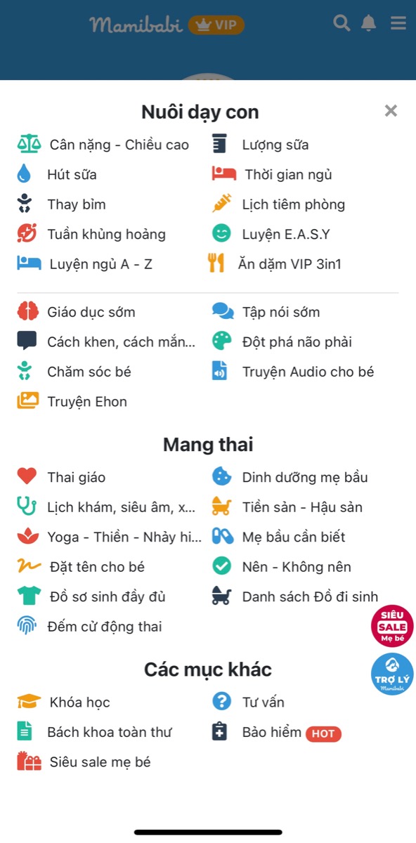 TRẢI NGHIỆM HƠN 20 TÍNH NĂNG VÀ KHOÁ HỌC TẠI MAMIBABI 

# Giá tốt nhất tại Việt Nam hiện tại: tối đa chỉ 899,000 đồng
# Mẹ được tư vấn, hỗ trợ trong suốt quá trình sử dụng

Nhiều mẹ hẳn đã nhận ra Mamibabi đã thay đổi giao diện thời gian gần đây phải không ạ? Mục đích của việc này là để màn hình chính của các mẹ hiển thị nhiều nội dung hơn, giúp mẹ tìm kiếm thông tin dễ hơn.

Mamibabi có 2 giao diện dành riêng cho mẹ đang mang bầu và mẹ đã sinh. Với các mẹ đã có tài khoản “VIP Mom trọn đời”, mẹ có thể sử dụng 100% tính năng và học 100% khoá học trong thời gian trọn đời. Mẹ có thể dùng đi dùng lại nhiều lần, học đi học lại nhiều lần, không giới hạn thời gian. 

- Với tính năng: Mẹ sẽ thấy hiển thị ngay tại màn hình chính của mình như trong ảnh chụp dưới đây

- Với khoá học: Mẹ có thể học ngay 56 khoá học ngắn tại đây https://mamibabi.com.vn/khoa-hoc

>>> VỚI MẸ BẦU: Màn hình sẽ hiển thị:
1. Thai giáo
2. Sự phát triển của thai tuần này
3. Dinh dưỡng
4. Tư vấn
5. Thư viện khoá học
6. Lịch khám thai, siêu âm, xét nghiệm
7. Yoga - Thiền - Nhảy hiện đại
8. Tiền sản - Hậu sản
9. Đặt tên cho bé
10. Nên - Không nên khi mang bầu
11. Đồ sơ sinh đầy đủ
12. Danh sách đồ đi sinh
13. Đếm cử động thai
14. Siêu sale sản phẩm mẹ và bé
15. Bảo hiểm
16. Bách khoa toàn thư 

>>> VỚI MẸ SAU SINH: Màn hình sẽ hiển thị:
1. Sự phát triển tháng này của bé
2. Theo dõi cân nặng, chiều cao, vòng đầu của bé 
3. Lượng sữa của bé
4. Hút sữa cho bé
5. Thời gian ngủ 
6. Thay bỉm
7. Lịch tiêm phòng
8. Tuần khủng hoảng
9. Lịch EASY
10. Luyện ngủ
11. Giáo dục sớm
12. Tập nói cho bé
13. Cách khen, cách mắng để bé nghe lời
14. Đột phá não phải
15. Cách chăm sóc bé
16. Tư vấn
17. Thư viện khoá học
18. Bảo hiểm 
19. Siêu sale
20. Bách khoa toàn thư
21. Thêm (mẹ bấm vào để xem được nhiều hơn)

Chi tiết quyền lợi VIP Mom mẹ có thể xem tại đây https://mamibabi.com.vn/vip/info?mode=9 

Mamibabi rất cảm ơn sự tin tưởng, ủng hộ của các mẹ, và rất mong sẽ tiếp tục được đồng hành cùng các mẹ trên hành trình làm mẹ sắp tới!