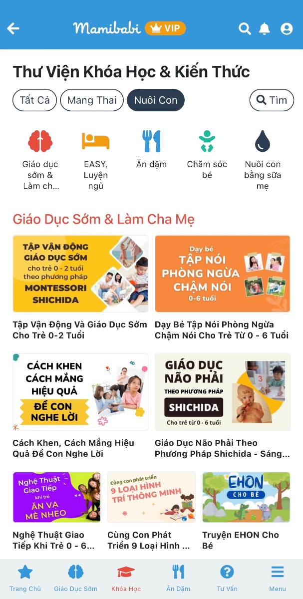 Nếu mẹ đang tìm kiếm app chăm sóc trẻ sơ sinh có đầy đủ mọi kiến thức cần thiết thì hãy cài Mamibabi ngay nhé. Mamibabi đã có sẵn 40+ khoá học về chăm sóc trẻ sơ sinh. Bên cạnh đó mẹ còn được tư vấn mọi câu hỏi liên quan đến mang thai và nuôi con:

18 khoá học chăm sóc bé sơ sinh https://mamibabi.com.vn/khoa-hoc?mode=2&cate=4 

15 khoá học nuôi con bằng sữa mẹ https://mamibabi.com.vn/khoa-hoc?mode=2&cate=5

EASY và luyện ngủ https://mamibabi.com.vn/khoa-hoc?mode=2&cate=2

Giáo dục sớm và làm cha mẹ https://mamibabi.com.vn/khoa-hoc?mode=2&cate=1 

Ăn dặm 3 phương pháp https://mamibabi.com.vn/khoa-hoc?mode=2&cate=3

Mọi thắc mắc cần được tư vấn mẹ vui lòng gửi câu hỏi tại đây https://mamibabi.com.vn/community