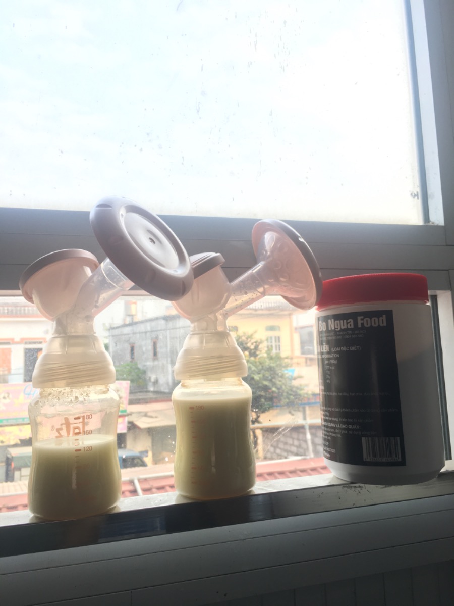 Mình bị ngực trái ít tia sữa hơn ngực phải nên mỗi lần hút bên trái đc ít và lệch hơn so vs ngực phải. Cho mình hỏi như vậy có ảnh hưởng gì ko và có cách khắc phục nào k ạ?
