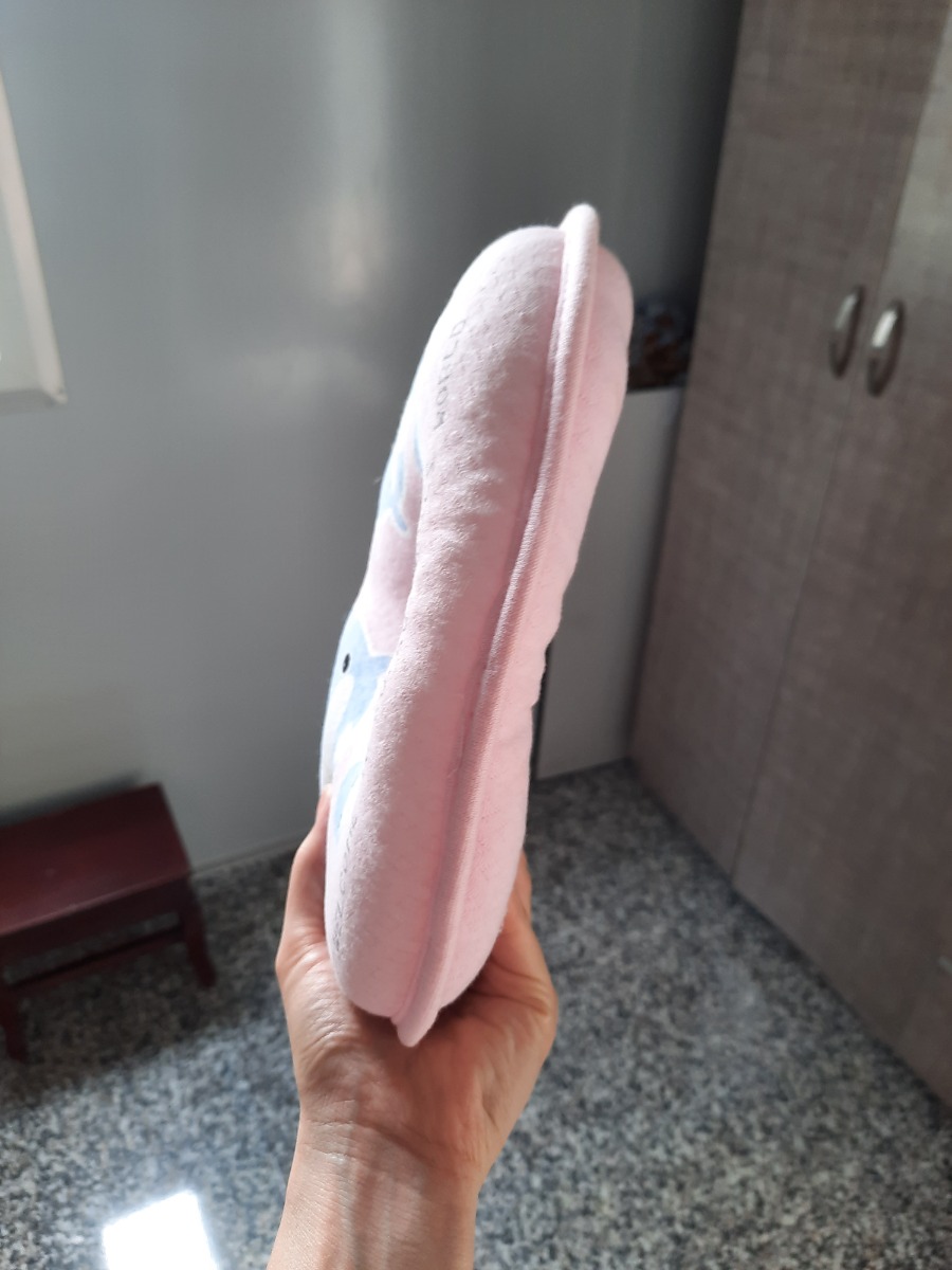 Bé nhà e 2 tháng 20 ngày thì có dùng gối này được k ạ?
