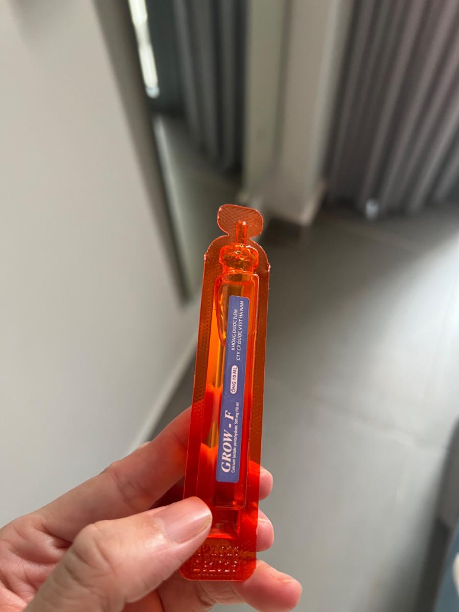 Hi ad ! Bé mình được 4m11d, bé mình từ khi biết lật thành thạo thì hay nằm sấp ngủ, nằm nghiêng ngủ được khoảng tầm 1 tiếng thì bắt đầu nằm sấp để ngủ, như vậy có ảnh hưởng gì không ạ ? Lúc hơn 3thang mình có cho bé đi khám từ dũ thì bác sĩ có cho bé bổ sung thêm vitamin grow-F, và hiện tại mình đã dùng hết thì không biết vitamin này mình bổ sung thường xuyên được không ạ?