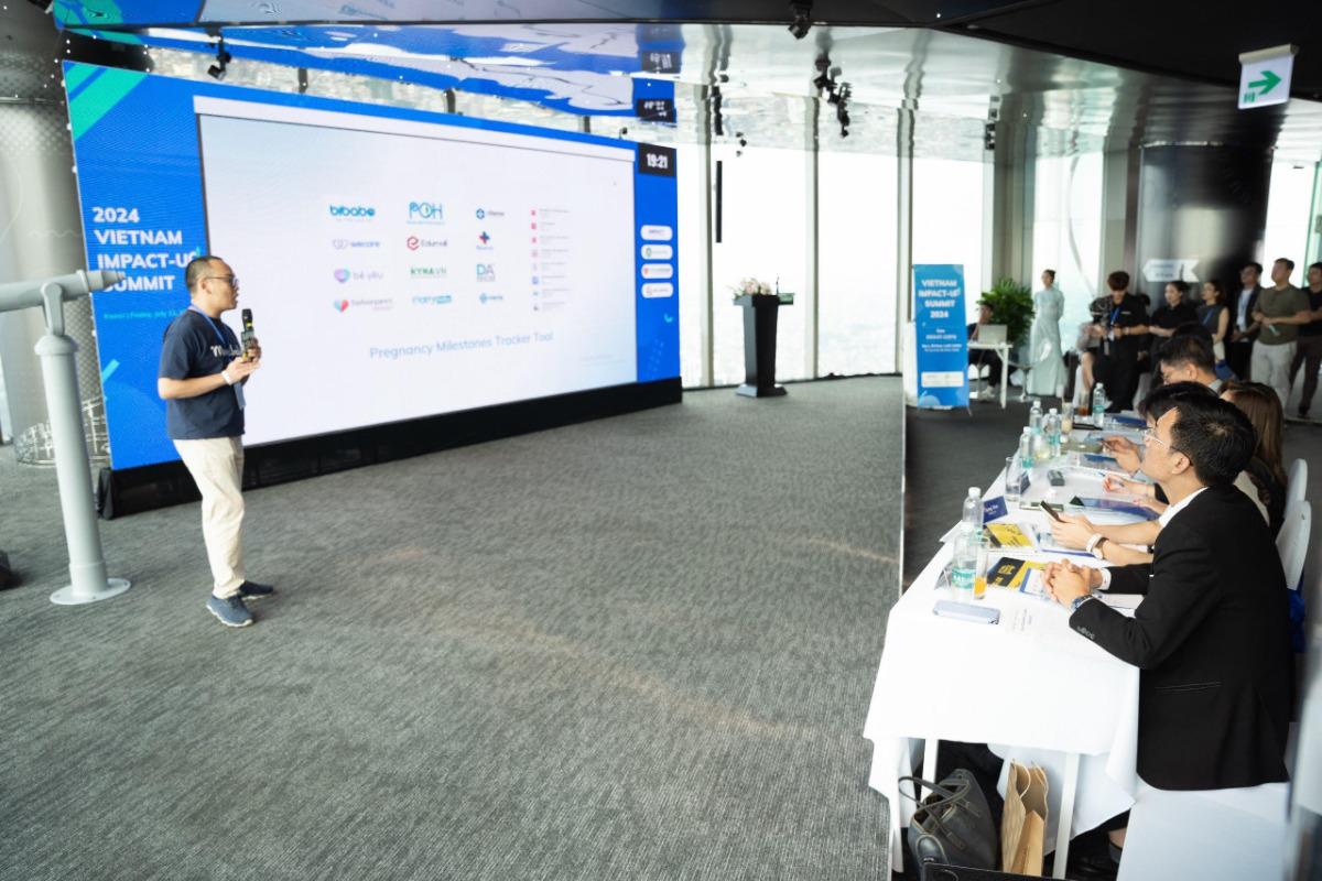 Ngày 12.7.2024, tại Sky L, 65F, Lotte Center, 54 Liễu Giai, Ba Đình, Hà Nội đã diễn ra chung kết chương trình "Vietnam Impact-Up Summit 2024" - sự kiện tìm kiếm và ươm tạo các startup tạo tác động trong mọi lĩnh vực. 

Vượt qua nhiều dự án khác, ứng dụng thai giáo và giáo dục sớm Mamibabi đã may mắn có mặt trong top 6 dự án xuất sắc nhất và lọt vào chung kết sự kiện. 

Sự ghi nhận từ “Vietnam Impact-Up Summit 2024” là động lực rất lớn để Mamibabi tiếp tục nỗ lực và phát triển hơn nữa trong những năm tới.

Chúng tôi xin chân thành cảm ơn sự tin tưởng và đồng hành của quý đối tác, quý khách hàng đã giúp Mamibabi có được những thành tựu nhất định trên hành trình của mình.

Rất nhiều nội dung hữu ích sẽ liên tục được cập nhật trong thời gian tới giúp bạn có một thai kỳ khỏe mạnh và chăm sóc bé tốt nhất. Bạn có xem tất cả các khóa học ngắn của chúng tôi tại đây https://mamibabi.com.vn/khoa-hoc 

… 

Đôi nét về sự kiện "Vietnam Impact-Up Summit 2024": Đây là sự kiện quy tụ hơn 100 startup, các đại diện từ các cơ quan nhà nước và khối doanh nghiệp đến từ Việt Nam và Hàn Quốc cũng như giới truyền thông.

Vietnam Impact-Up Summit 2024 tập trung hỗ trợ các doanh nghiệp không chỉ tìm kiếm lợi nhuận mà còn mang lại giá trị bền vững cho cộng đồng, tạo tác động tích cực cho xã hội.