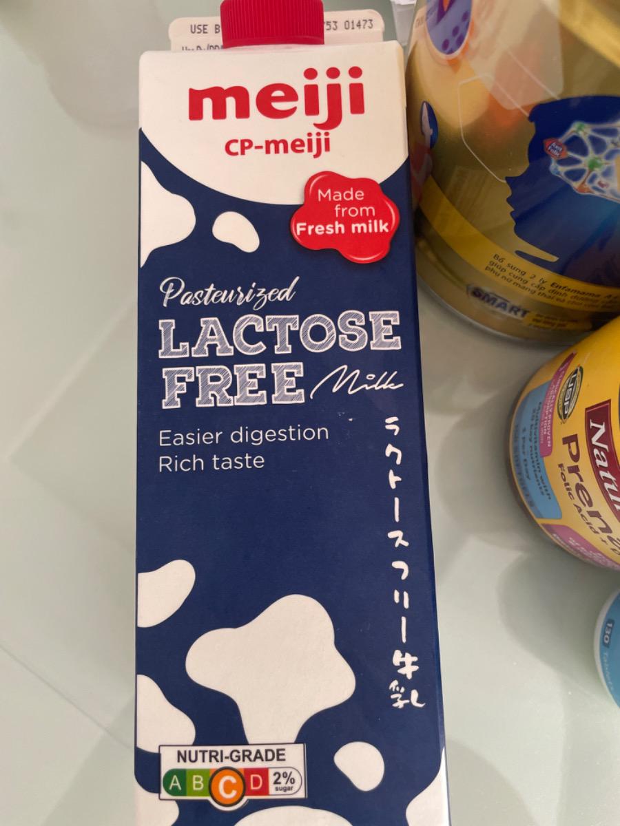 Hiện tại mình đang uống viên Prenatal của Mỹ ngày 1 viên và 2 viên Canxi của Ostelin. Mình đang muốn uống thêm sữa bầu ngày 2 cốc Enfamama A+ và 1 ly sữa tươi không đường có được không? Do mình sợ bị thừa chất. Cám ơn!