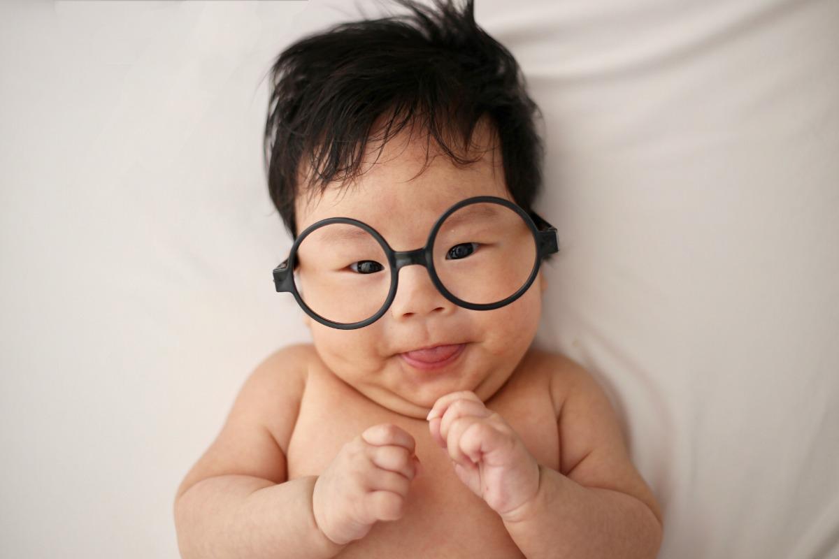 6 Điều Ấn Tượng Trẻ Sơ Sinh Có Thể Làm Một Cách Tự Nhiên Mà Có Thể Bạn Chưa Biết
