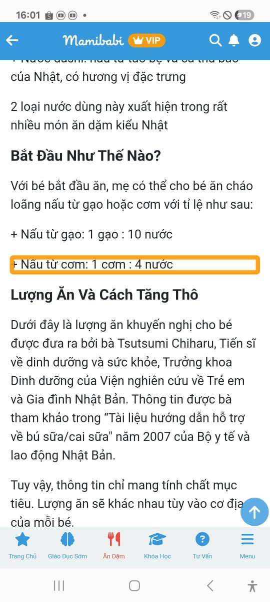 Chào Mamibabi!:
Em có hai câu hỏi:
1. Bé nhà em vẫn ăn thức ăn xay nhuyễn, em có thể áp dụng thực đơn ăn dặm kiểu Nhật để đổi vị cho bé được không ạ?
2. Bé đang ăn cháo, em có thể cho bé chuyển sang dùng cơm xay được không ạ?
Em cảm ơn chuyên gia!